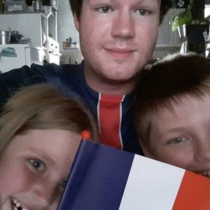 Meet your Posher, Aksel